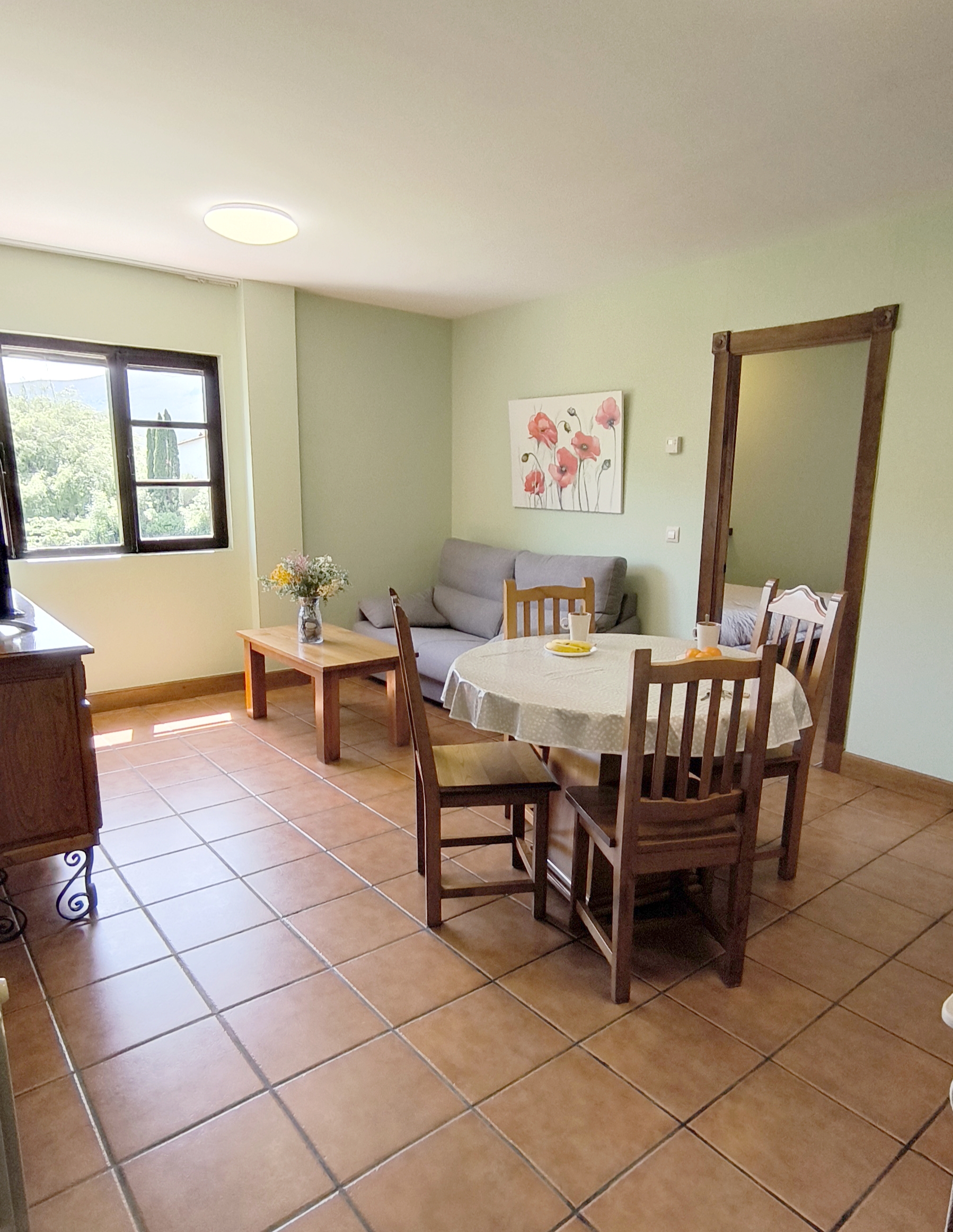 Salón Apt4 Apartamentos Florinda